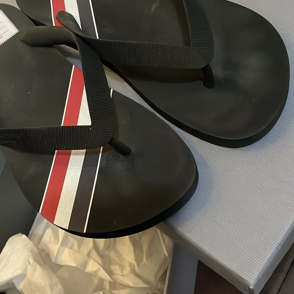 THOM BROWNE SANDALS - Picture 10 of 16